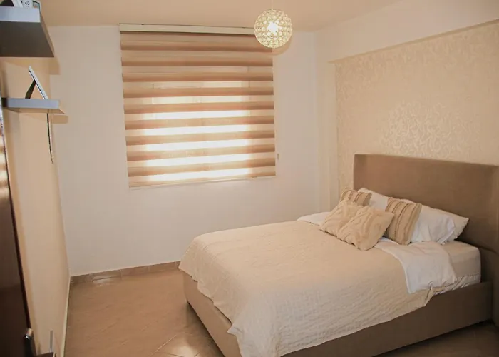 Appartement Lumineux 2 Chambres Clim, Wi-Fi, Parking Proche Corniche Tanger