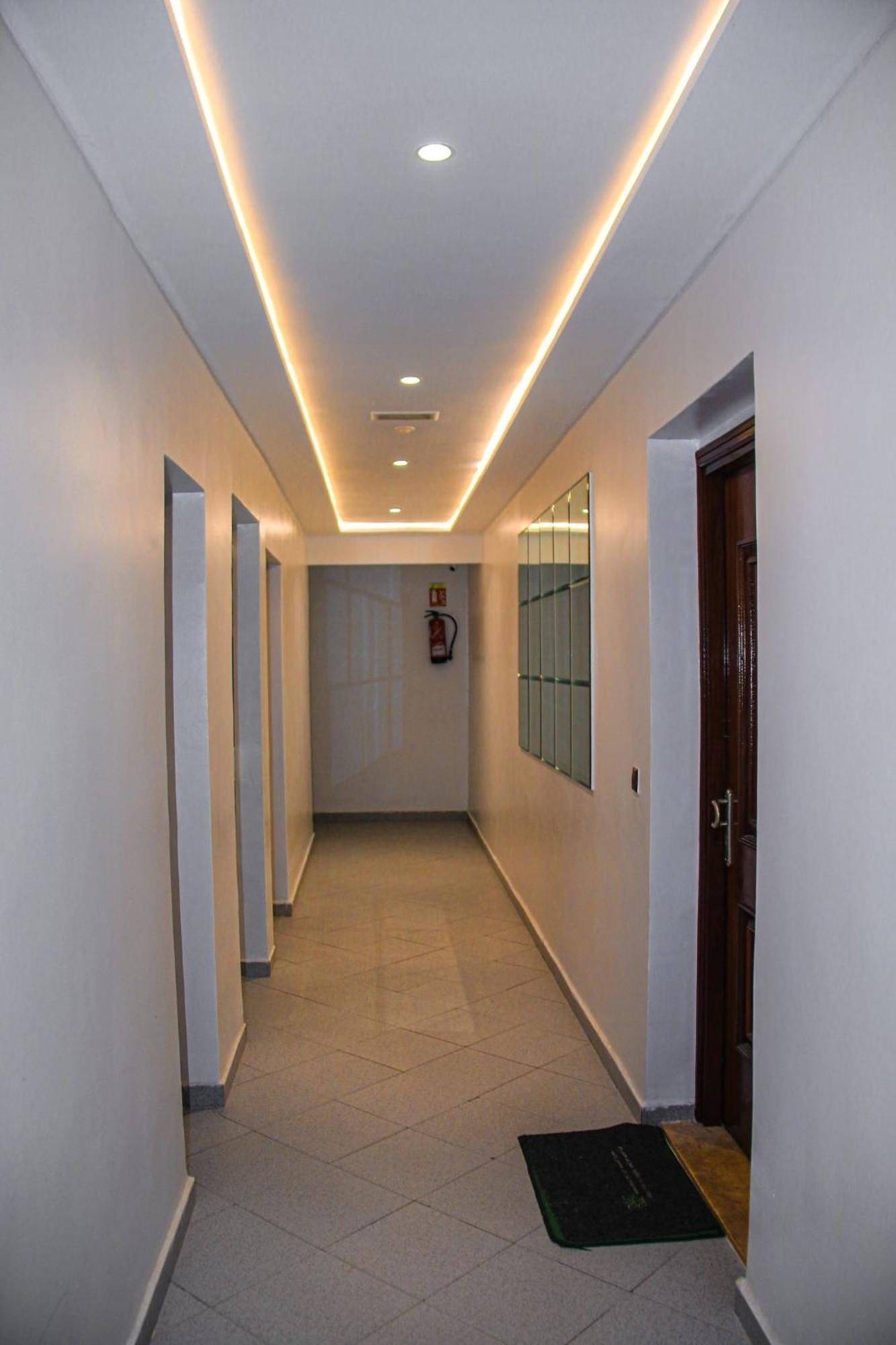 Appartement Lumineux 2 Clim, Wi-fi, Parking Proche Corniche *